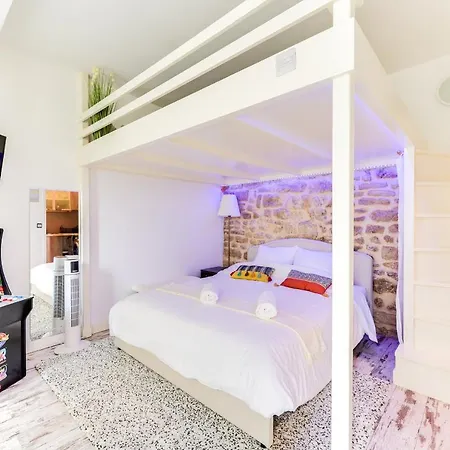L'emplacement Ideal - Tour Eiffel 10min - Netflix - Apartment *