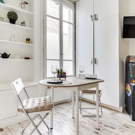 L'emplacement Ideal - Tour Eiffel 10min - Netflix - Apartment *